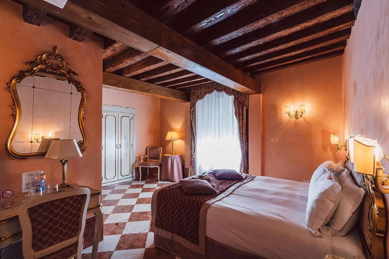 Ca' Amadi Bed & Breakfast Venedik