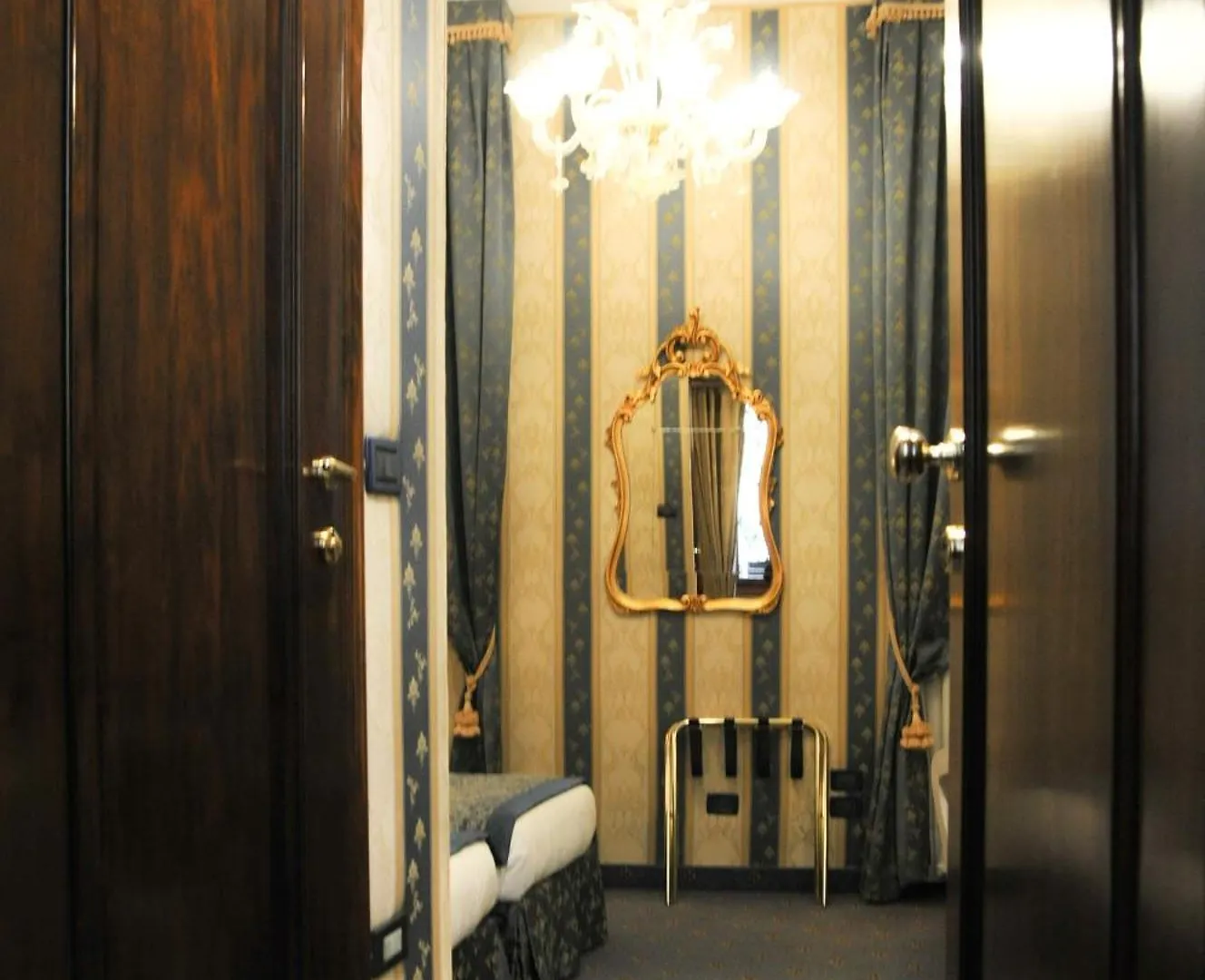 Ca' Amadi Bed & Breakfast Venedik