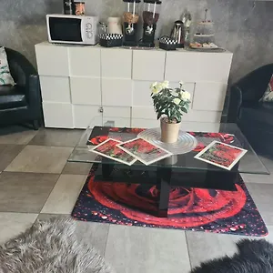 Petalo Rosso Apartament