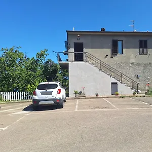  Apartment La Casa Di Nonno Italy