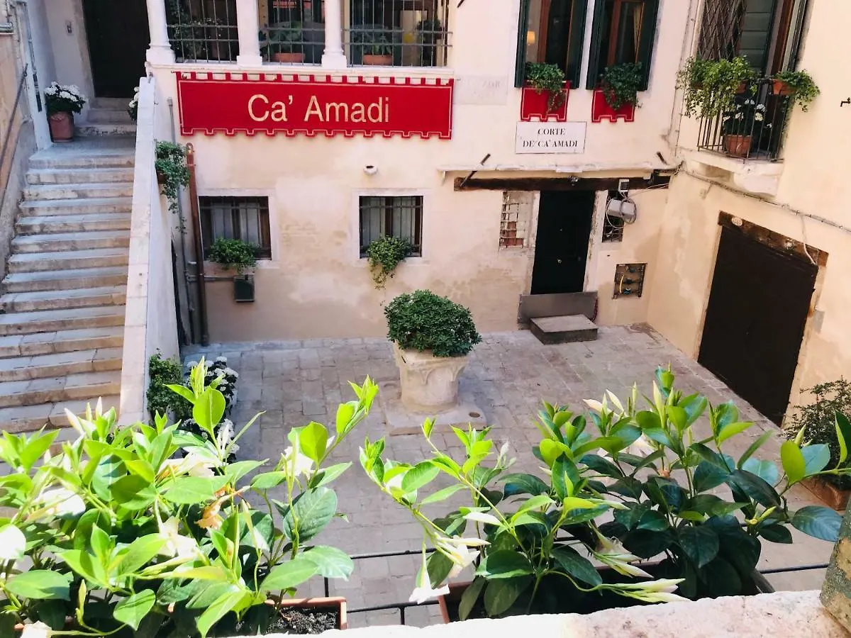 Ca' Amadi Bed & Breakfast Venice