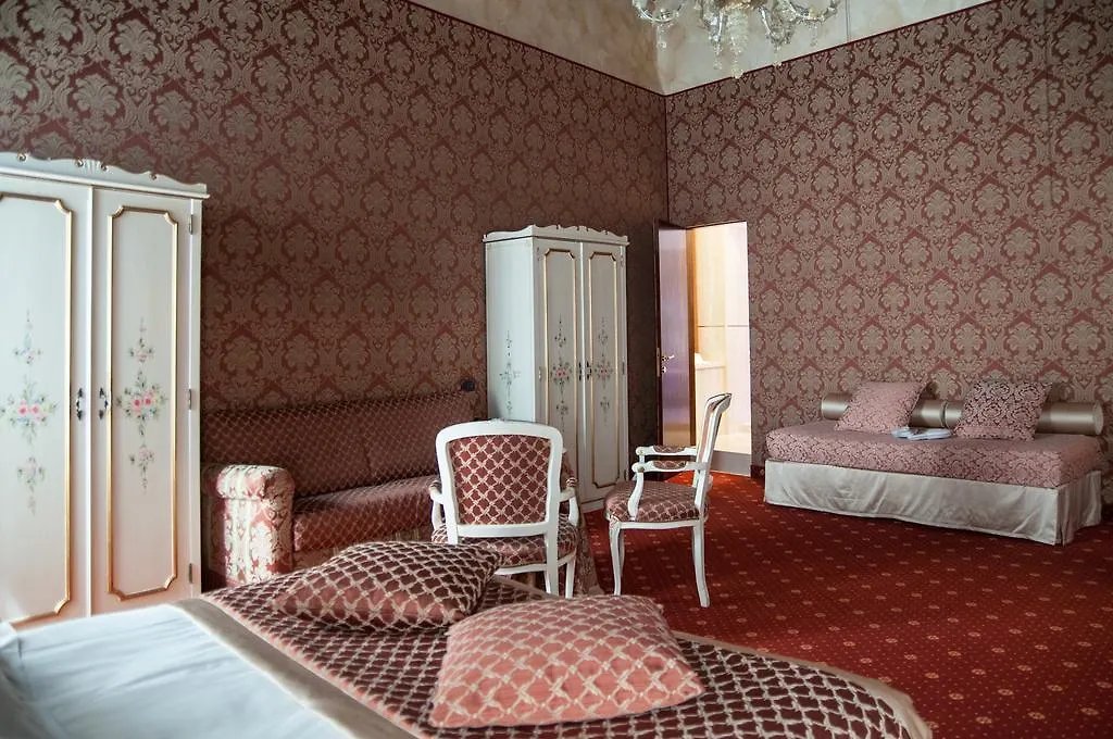 ***  Ca' Amadi Bed & Breakfast Venice Italy